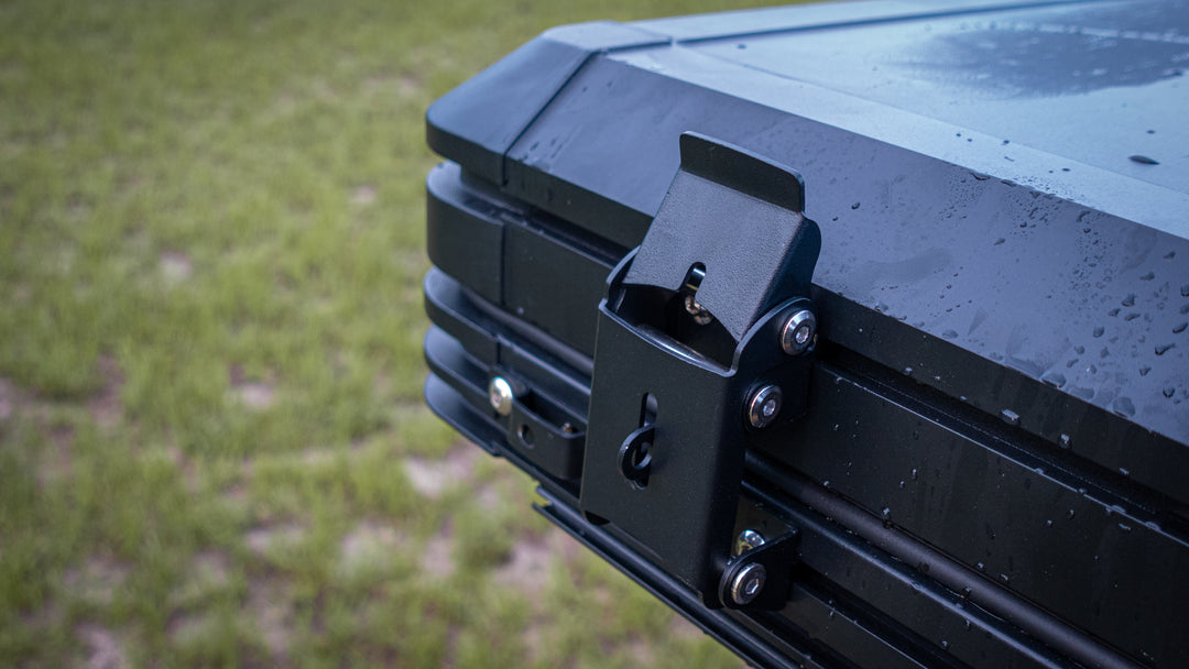 Taruca Dark Rogue Rooftop Tent