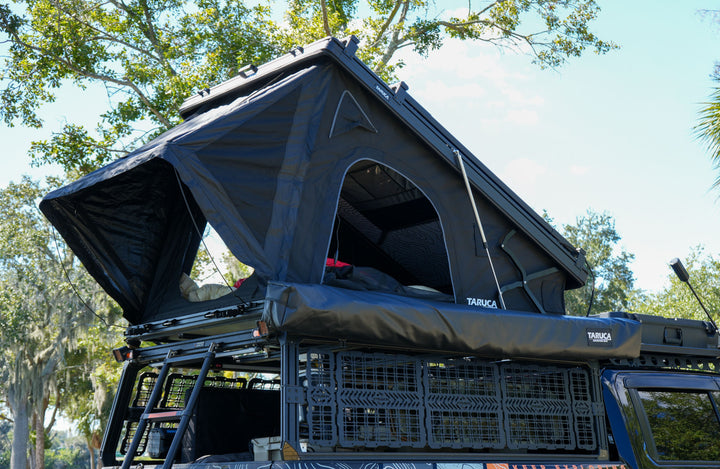 Taruca Dark Rogue Rooftop Tent