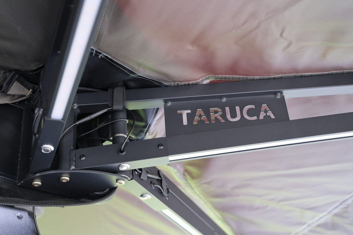 Taruca Rogue 270 S awning aluminum hinge with TARUCA plate and LED light bar